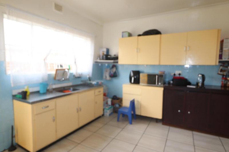 To Let 4 Bedroom Property for Rent in Gatesville Western Cape